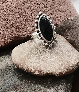 Retired James Avery Onyx Ring Size 5.5 - Picture 1 of 5