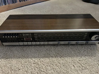 Grundig Receptor Vintage RTV 700 AU Vintage Receptores Estéreo Raro Muy Limpio Foto 1 de 4