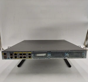 Routeur de service intégré Cisco ISR4431/K9 - Photo 1/7
