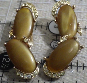 vintage thermoset rhinestone clip earrings 1 3/4X1/2 creamy bronze - Picture 1 of 2