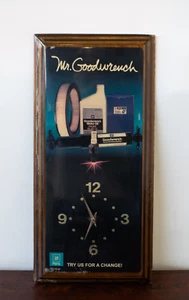 Vintage Mr. Goodwrench Wall Clock Vertical Battery Operated - Picture 1 of 4