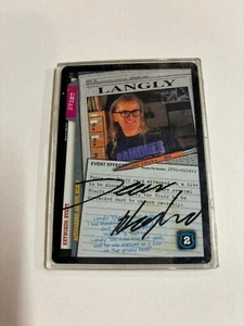 Langly - The X-Files 1996 Premier Common CCG Card Signed By Dean Haglund - CASED - Picture 1 of 2