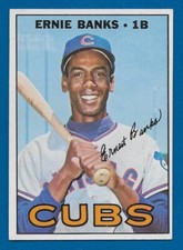 1967 Topps Ernie Banks Card #215 Chicago Cubs NEAR MINT NM
