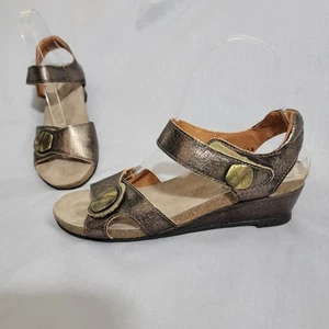 Taos NEW Pyramid Bronze Leather Wedge Comfort Sandal Cork Footbed Sz 38 US 7-7.5 - Picture 1 of 20