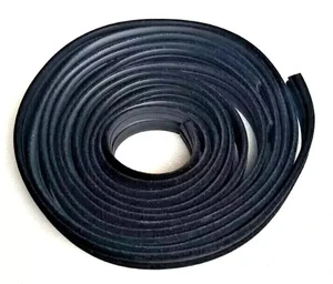 suitable For SUZUKI fit SAMURAI 85'-95' GLASS RUN WINDOW CHANNEL RUBBER LH & RH - Picture 1 of 9