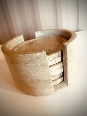 Precioso juego de 6 posavasos vintage de piedra de ónix multi-buff y soporte redondo Pakistán MCM Foto 1 de 4