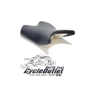 2014 08-16 YAMAHA YZF R6 OEM FRONT DRIVERS SEAT PAD SADDLE PILLION - Picture 1 of 15