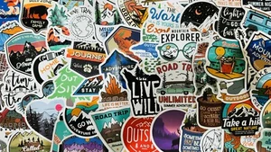 Compre 1 y obtenga uno gratis para un total de 50 pegatinas al aire libre/senderismo/camping - Imagen 1 de 2