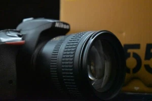 [1 Yr Warranty] Nikon D5500 DSLR Digital Camera with Lens AF-S 18-55mm 8010 - Picture 1 of 21