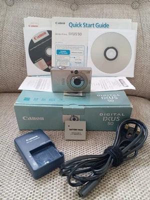 Canon Digital IXUS 50 5MP 3X Optical Zoom Compact Digital Camera Boxed Silver - Image 1 of 4