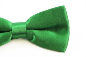 Boys Green Bow Tie Wedding Little Baby Toddler Kids Adjustable Pretied - Picture 1 of 3