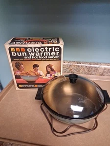 Cornwall Electric Bun Warmer w/Lid Avacado + Box Vtg - Picture 1 of 7