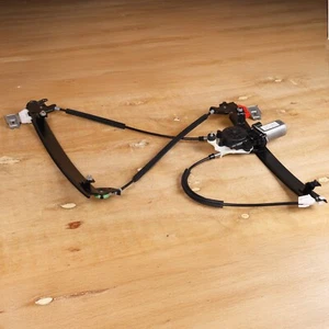 Genuine Maserati Front Left Power Window Mechanism Quattroporte 2005-11 84934200 - Picture 1 of 2