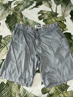 Pantalones cortos Mountain Khakis para hombre talla 32  Foto 1 de 4