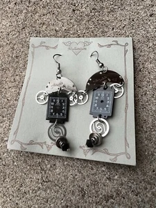 NEW Mullanium Mixed Material Steampunk Clock Earrings - Picture 1 of 8