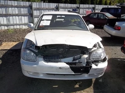 Módulo de control del motor usado (ECM) se adapta a: Hyundai Sonata 2001 Control electrónico Mo Foto 1 de 4