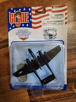 Avión fundido a presión Maisto GI Joe P-61 Black Widow sellado con etiqueta de perro Foto 1 de 3