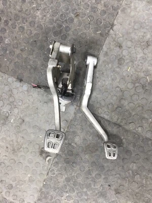 Chevrolet Corvette C6 Z06 2005 2013 fabricante original 6 velocidades embrague interior pedal freno Foto 1 de 3