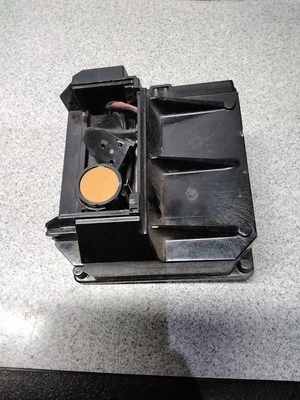 Placa de control de refrigerador Frigidaire parte # MCBE2UN (CORTE DE ARNÉS) Foto 1 de 3