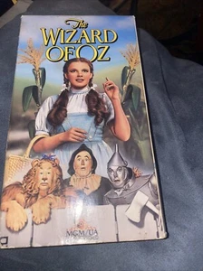The Wizard of Oz VHS Warner Bros Ent. 1939 Film 1995 - Picture 1 of 1