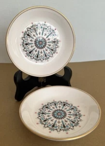 Royal Worcester “51 Medallion” Fine Bone China 4” Trinket Dishes (2) Vintage - Picture 1 of 3
