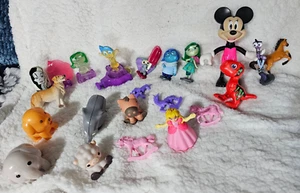 (22 Stück) Mädchen Spielzeug Figuren Minnie Mouse Inside Out Cruella De Vil Disney - Bild 1 von 21