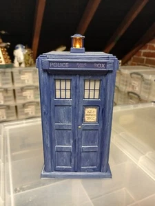 Personaje Doctor Who 2nd Doctor's Electronic Tardis 'The Abominable Snowmen' - Imagen 1 de 7