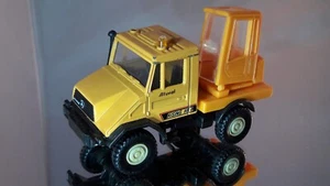 Mercedes Benz Unimog - Welly - # 9951 - Orange - Bild 1 von 9