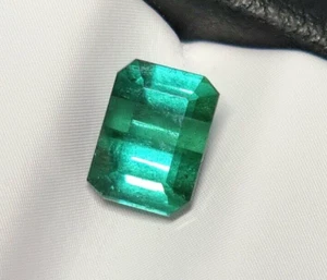 VVS 1.30Ct Natural Tourmaline gemstone, 6,4x4,8x4,4mm, Emerald cut, Afghanistan - Picture 1 of 5