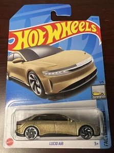 Neu 2023 Hot Wheels Lucid Air (Gold) Fabrik frisch 1/5 #97/250 D Etui - Bild 1 von 2