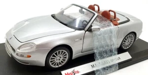 Maisto 1/18 Scale Diecast 31667 - Maserati Spyder - Silver - Picture 1 of 5