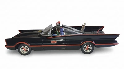 Batmobile '66 Adam West's TV Serie HOTWHEELS 1:18 + Figures  - Immagine 1 di 4