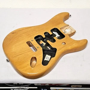 2005 Fender American Deluxe Stratocaster Natural Alder BODY USA Strat Guitar - Picture 1 of 21