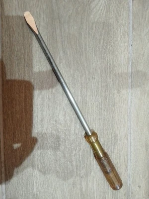 STEADFAST SHEFFIELD VINTAGE 8" FLAT HEAD SCREWDRIVER - Image 1 of 4