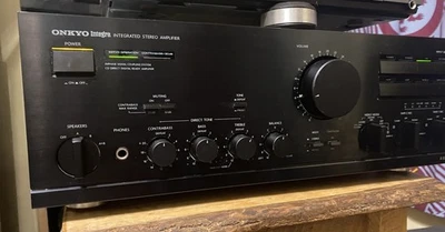Bonito amplificador vintage Onkyo Integra A-8190 100 WPC Foto 1 de 4