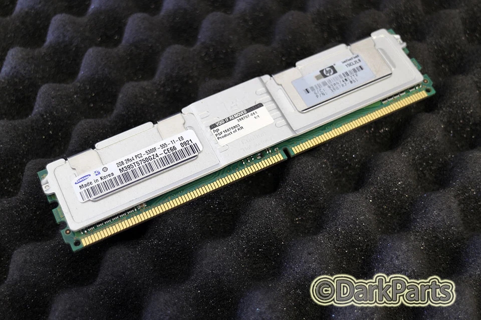 M395T5750GZ4-CE66 Samsung 2GB PC2-5300F-555-11-E0 Server RAM - Immagine 1 di 1