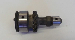 WELLE ÖLPUMPE ZUM KETTENRAD LADA NIVA / LADA 2101-07 ! 2101-1011235 - Bild 1 von 1