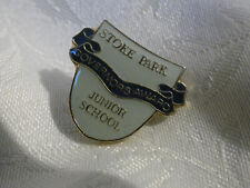 Vintage Stoke Park Junior School Govennors Award Pin Badge 