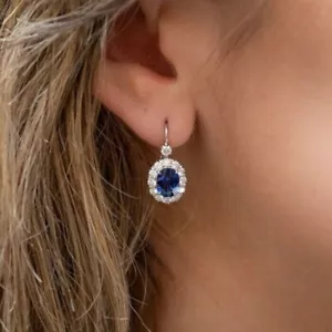 Orecchini a goccia e pendenti zaffiro blu placcati in oro bianco 14K creati in laboratorio ovali - Foto 1 di 10