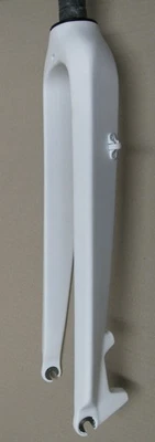 Heli-Bikes Race 420 MTB Carbon Fork Rigid White Matte Disc Only 26" 1 1/8" - Image 1 of 4