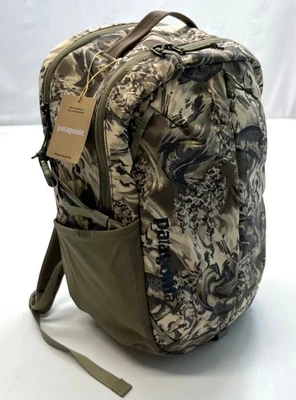 Mochila de día PATAGONIA Refugio 26L #47913 SPLASHING SEAS: WING GREY (SPWI) Foto 1 de 4