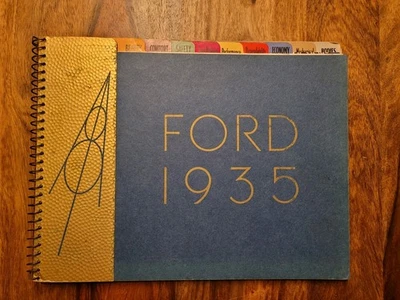 Ford V-8 1935 libro de referencia de modelo de ventas de concesionario Foto 1 de 4