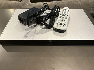 ** Kaleidescape Strato S 6TB Movie Player/Server - WITH WARRANTY - Excellent! ** - Image 1 of 4