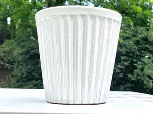 White Ceramic Planter Glazed Terracotta Ribbed Flower Pot Lined HEAVY DUTY - Picture 1 of 12