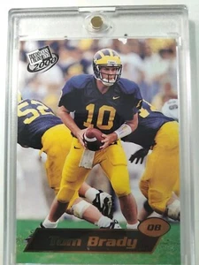 2000 TOM BRADY PRESS PASS GOLD ZONE Future HOF Rookie RC #37 ๐ Chip In Card! ๐ - Picture 1 of 9