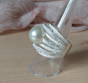 vintage large cocktail ring stones big pearl silver tone size 8 or size P/Q - Picture 1 of 7