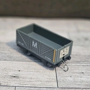 Thomas & Friends Trackmaster Troublesome Truck Train Car Tomy 10 Ton - Picture 1 of 9