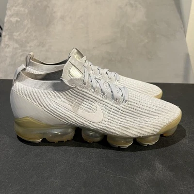 Nike Air VaporMax Flyknit 3 Shoes Mens Size 12 Pure Platinum Running AJ6900-102 - Image 1 of 4