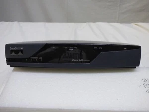 Cisco Systems 850 Series Model 851 4-port 10/100 Switch Router CISCO851-K9 - Picture 1 of 11