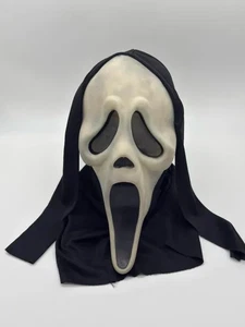 Easter Unlimited Fun World Scream Ghost Face Mask Halloween 88490 9206 (c) Glows - Picture 1 of 6